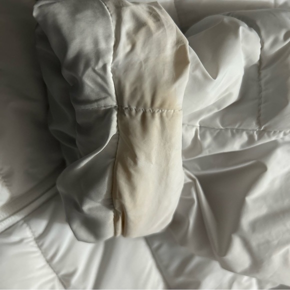 Spyder Women's Clara Short Puffer Jacket Coat Color WHITE Size L - Picture 14 of 16